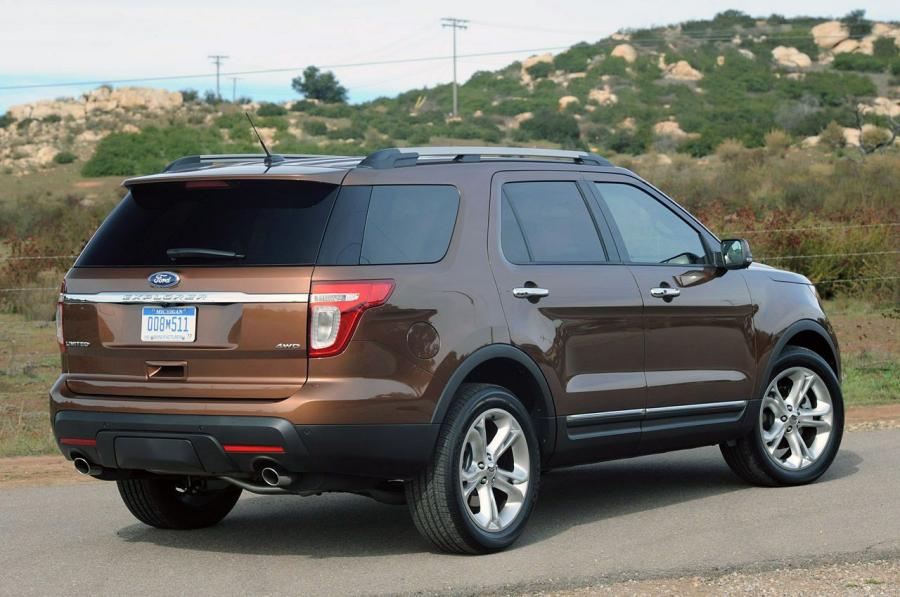  Ford Explorer 2011 года  (фото 46 из 174)
